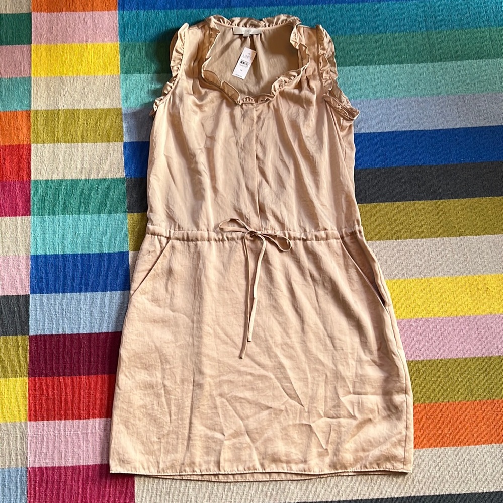 LOFT Poly satin dress - sleeveless beige
